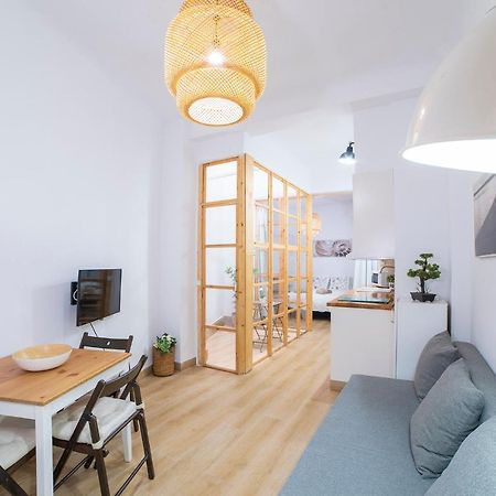 Lovely Apartment Malaga Center Buitenkant foto