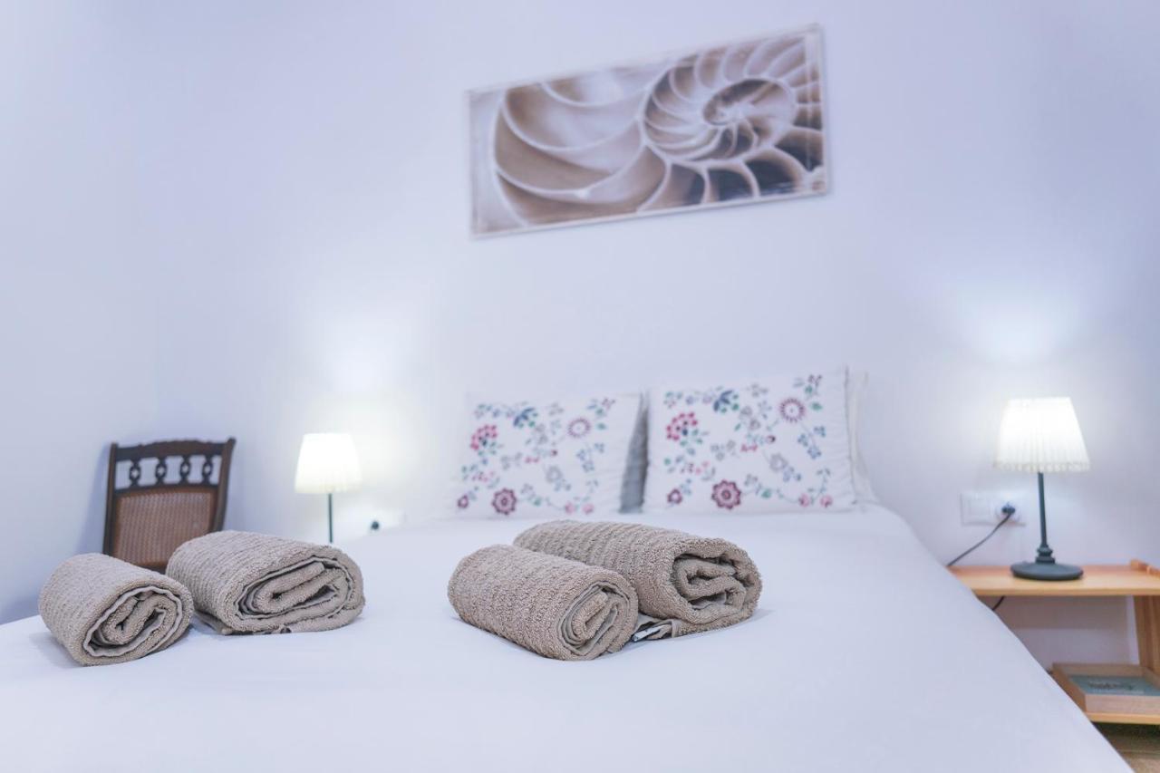 Lovely Apartment Malaga Center Buitenkant foto