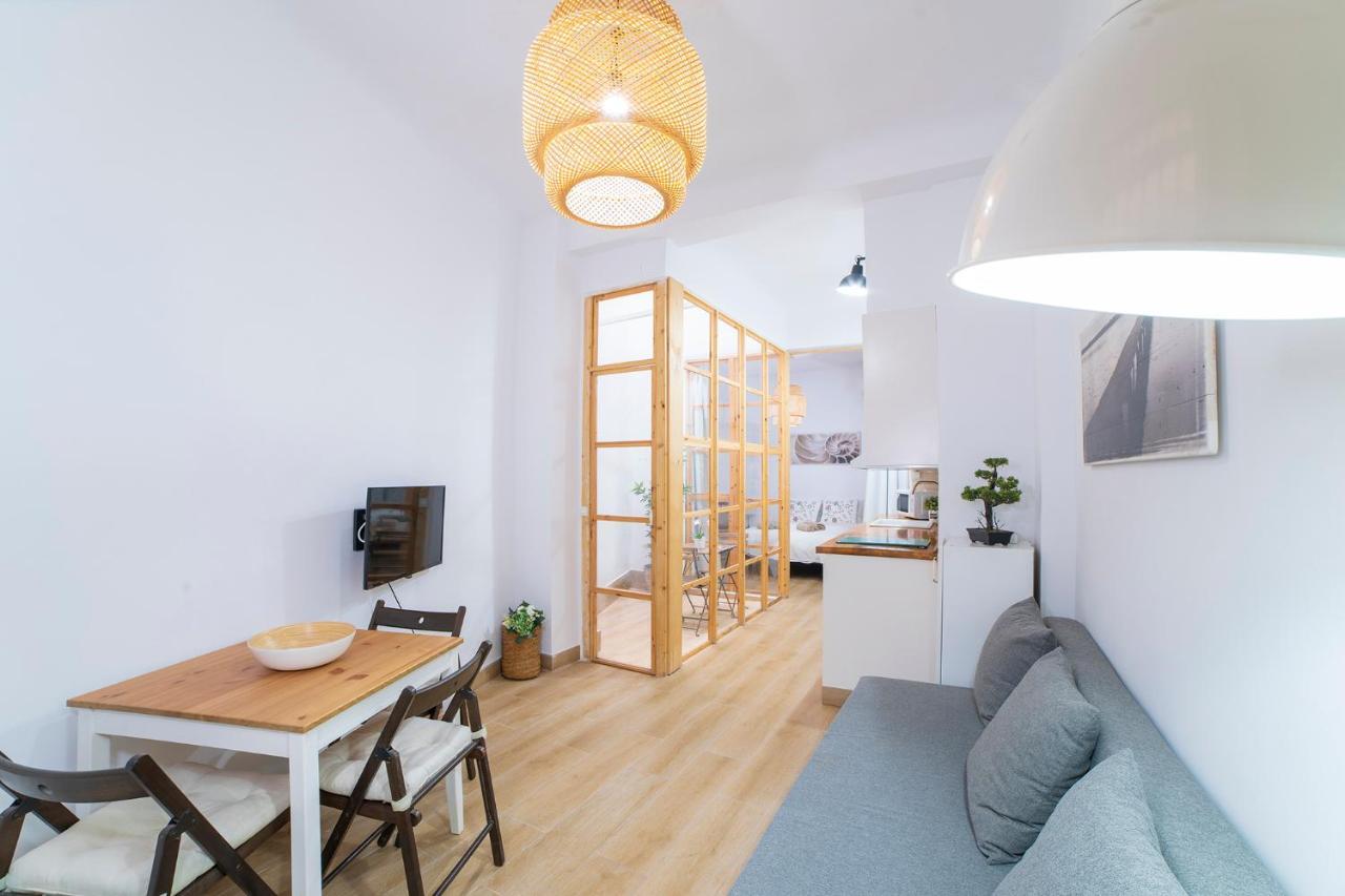Lovely Apartment Malaga Center Buitenkant foto