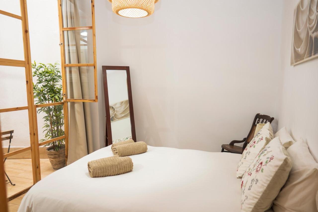 Lovely Apartment Malaga Center Buitenkant foto